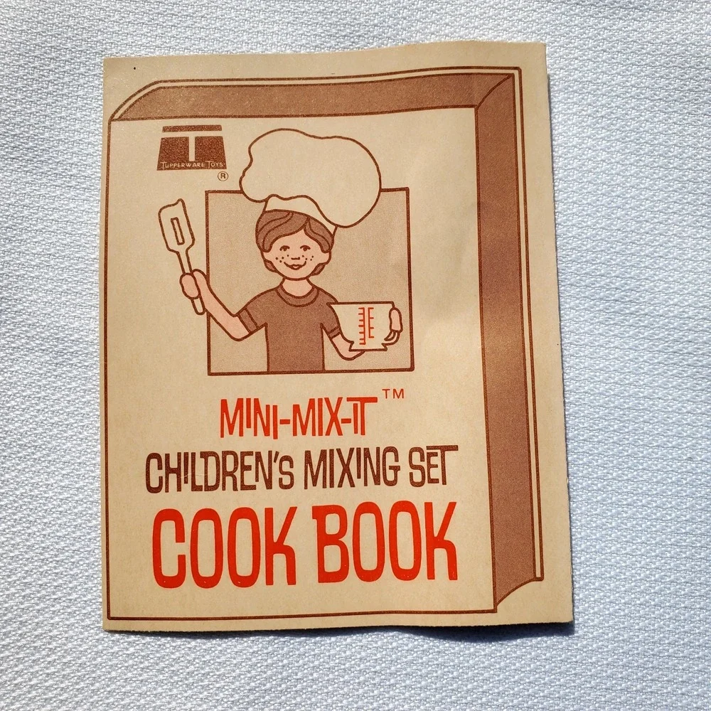 1979 Tupperware Toys - Mini-Mix-It●New●Never●Used●Complete W/Recipes ● Worn‎ Box